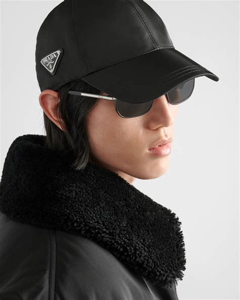 prada nylon cap rrp|Black Re.